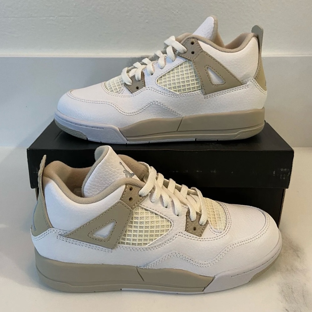 NIKE AIR JORDAN 4 RETRO PS IV 4 Linen SAND White 487725 118 1Y UK 13.5 EUR 32 - Picture 2 of 10